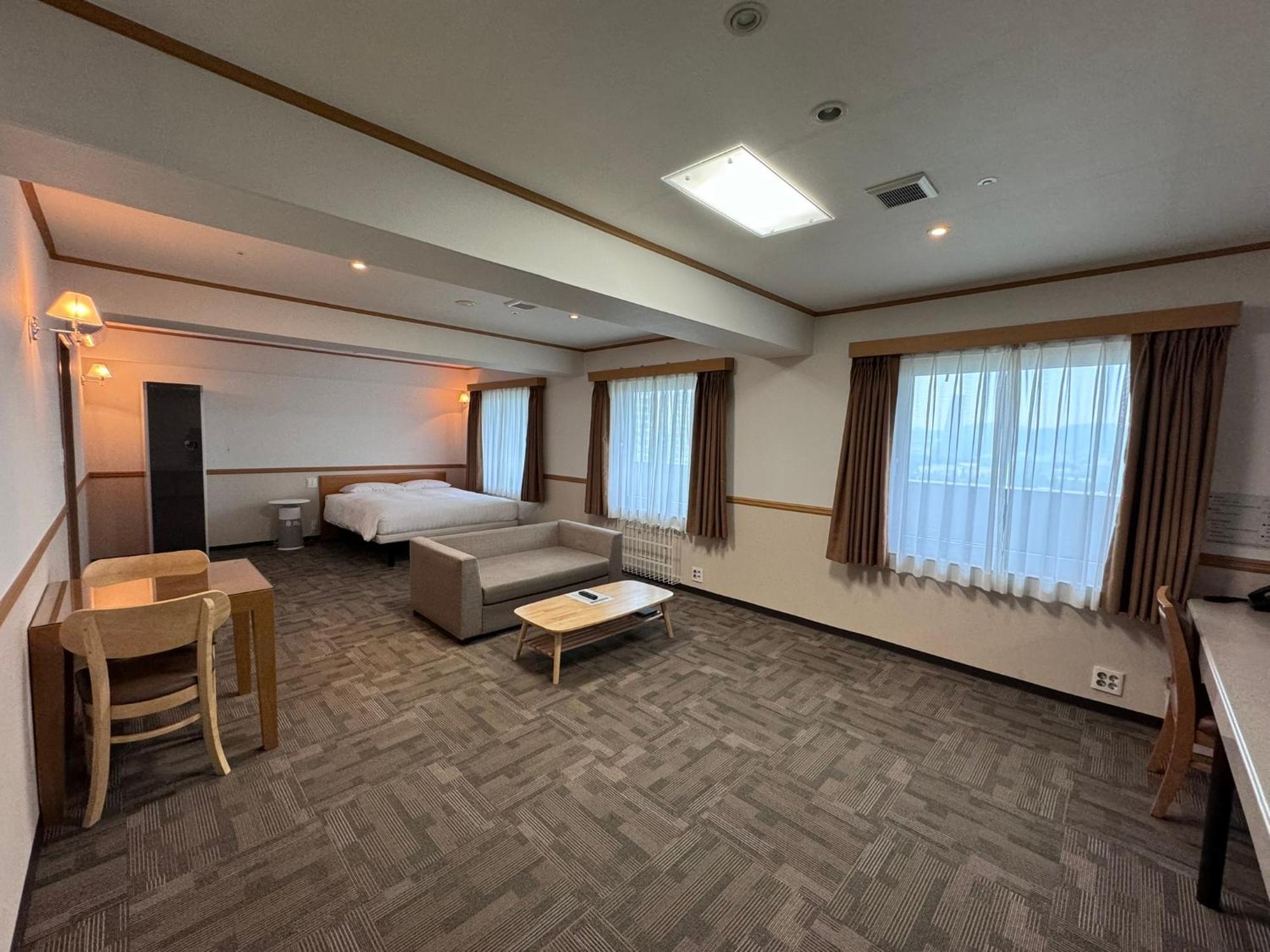 Toyoko Inn Daejeon Government Complex Exterior photo